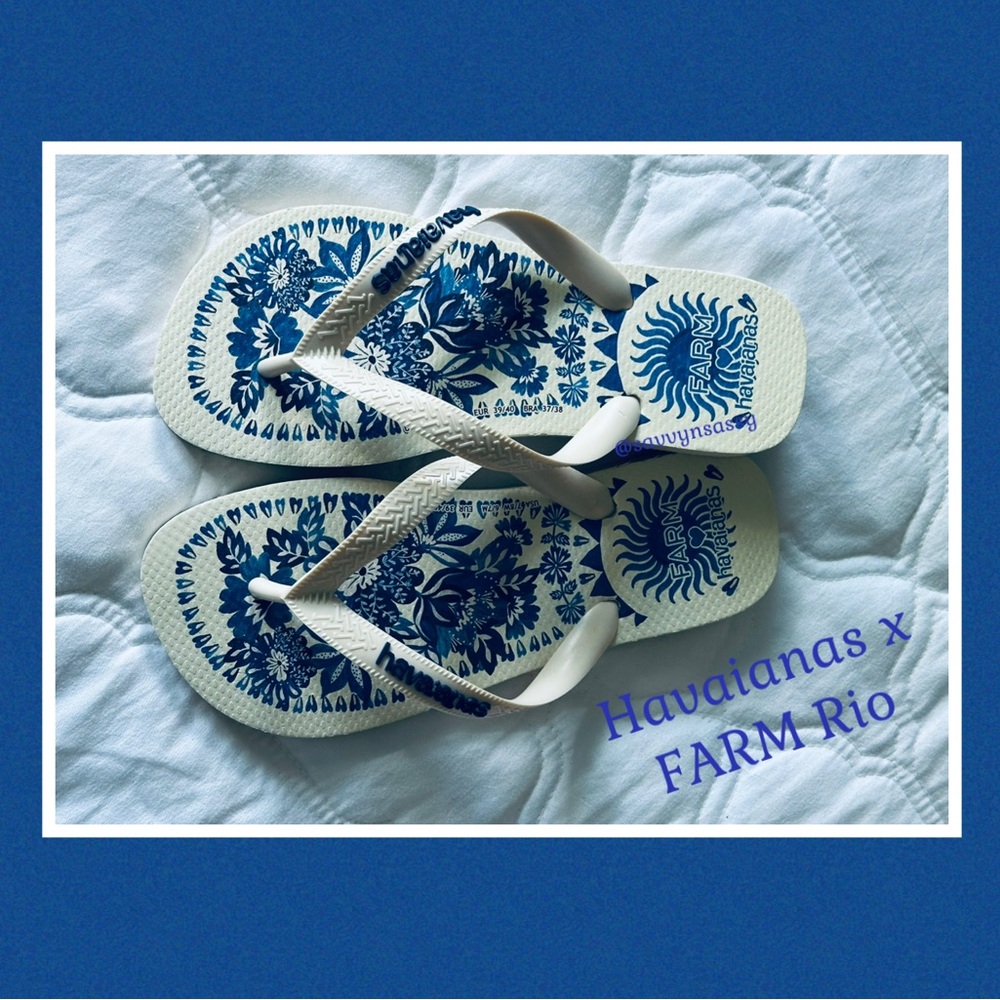 Trendy Floral Flip Flops
